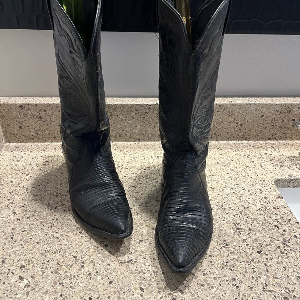 Black boots